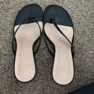 Casual Black Thong Sandals with Light Beige Footbed